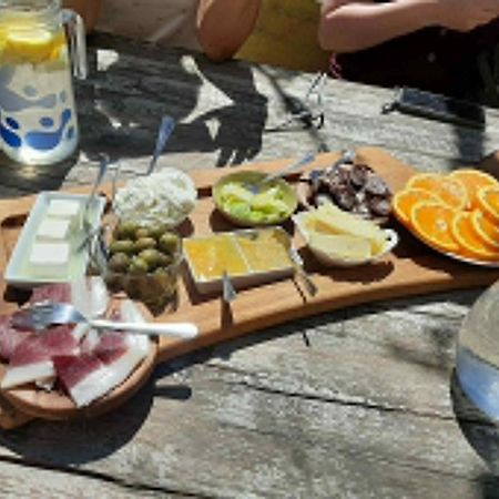 S'Imbragu Farm B&B 托尔托利 外观 照片