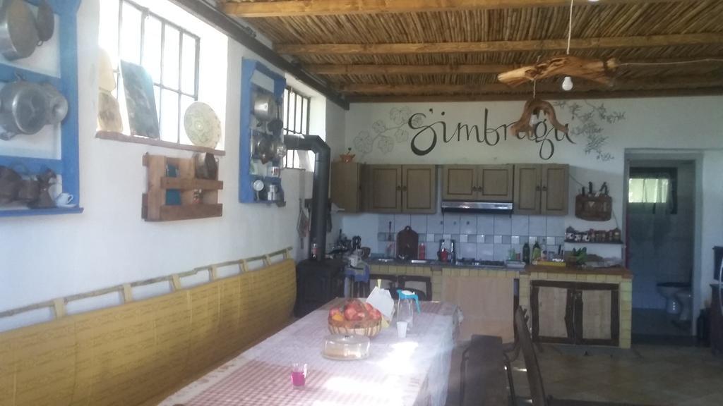 S'Imbragu Farm B&B 托尔托利 外观 照片