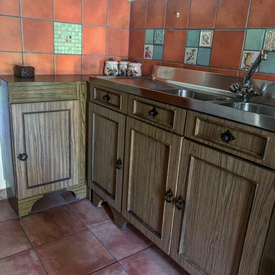 S'Imbragu Farm B&B 托尔托利 外观 照片